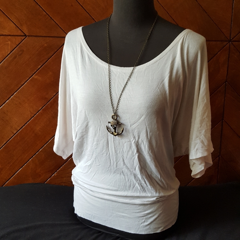Zenana Outfitters White Top